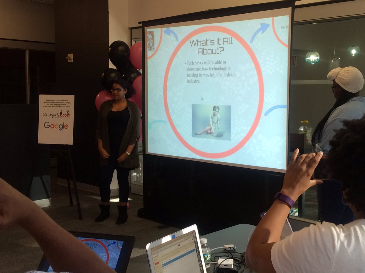 BlackGirlsCode's tweet image. Tech Savvy. 3D Printing Fashion Website #BGCSummerofCODE2016