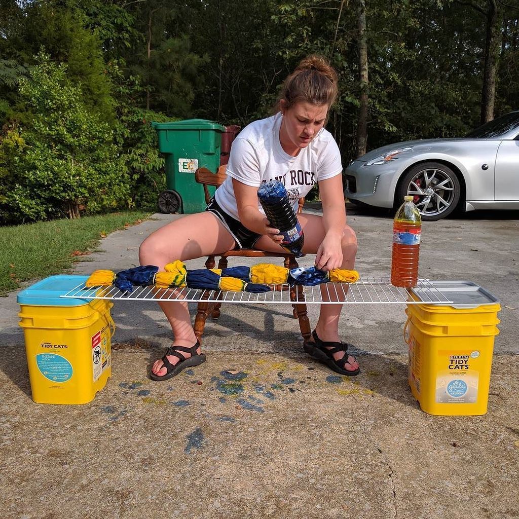 johnny35960's tweet photo. Got a helper for the Snead shirts. #ParsonNation https://t.co/Xs9NvOp9Je https://t.co/46X7GJxJvD