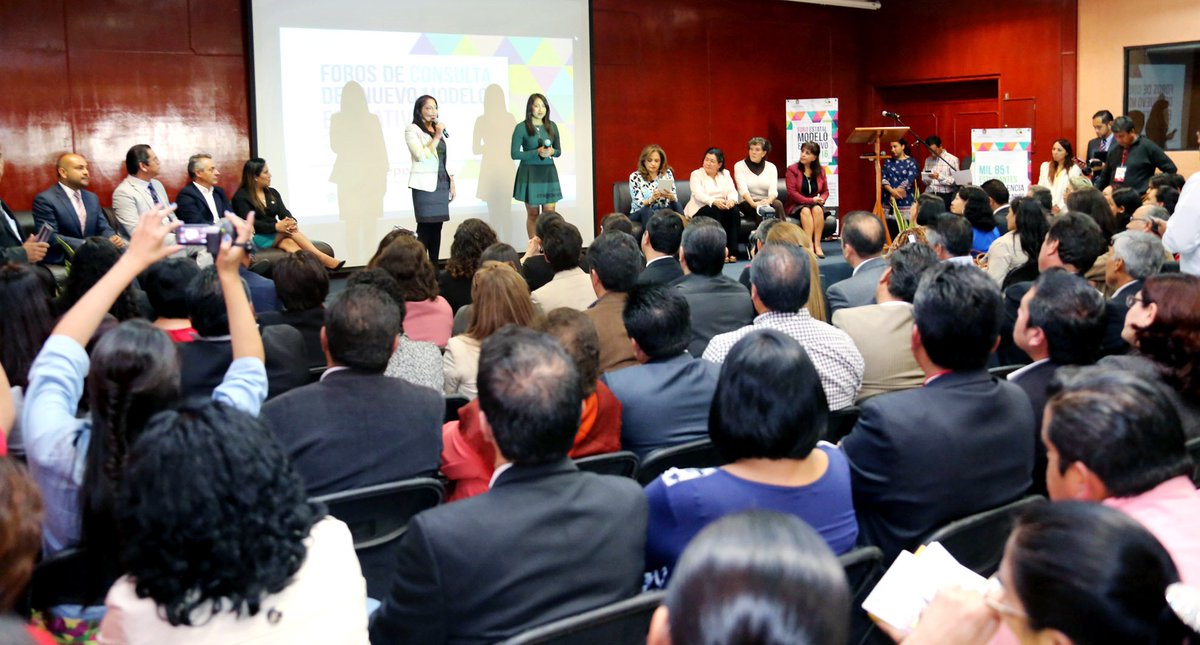 secti_edomex's tweet photo. Propuestas que enriquecen el #NuevoModeloEducativo en el Foro de Consulta efectuado en #Metepec  @AnaLiliaHerrera https://t.co/M86g2QPhyb