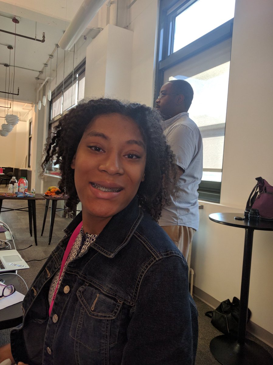 BlackGirlsCode's tweet image. Foodies Kaylin's and Kristen are celebrating "New Pork City" with their website! #BGCSummerofCODE2016 #NY