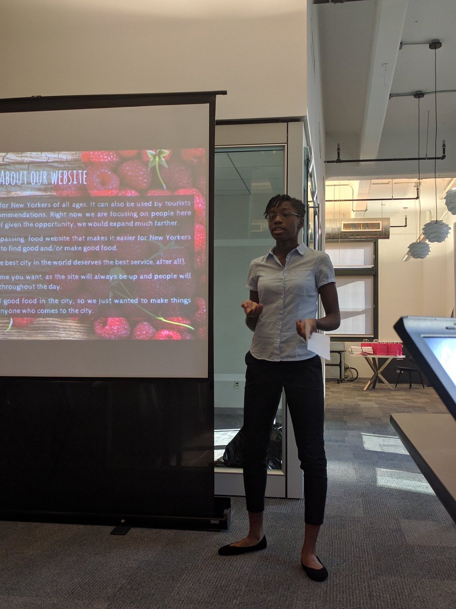 BlackGirlsCode's tweet image. Foodies Kaylin's and Kristen are celebrating "New Pork City" with their website! #BGCSummerofCODE2016 #NY