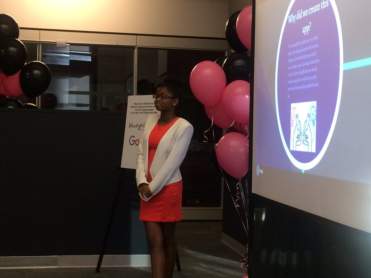 BlackGirlsCode's tweet image. #BucketList Cinnamon and Amariah #BGCSummerofCODE2016 New York