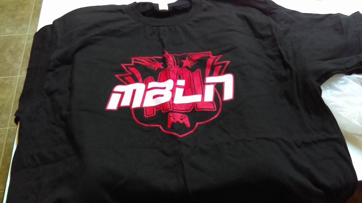 SmittyD1981's tweet image. Huge shout-out to. @BomberLeague on the gear. Got two XL tees to giveaway in the very near future. Thanks #Respect