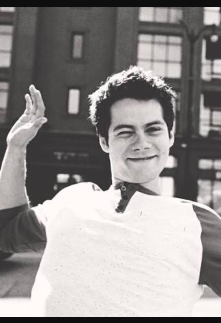OYKU_____24's tweet photo. #HBDAYDylanFromTurkey https://t.co/OujGdvsNQJ