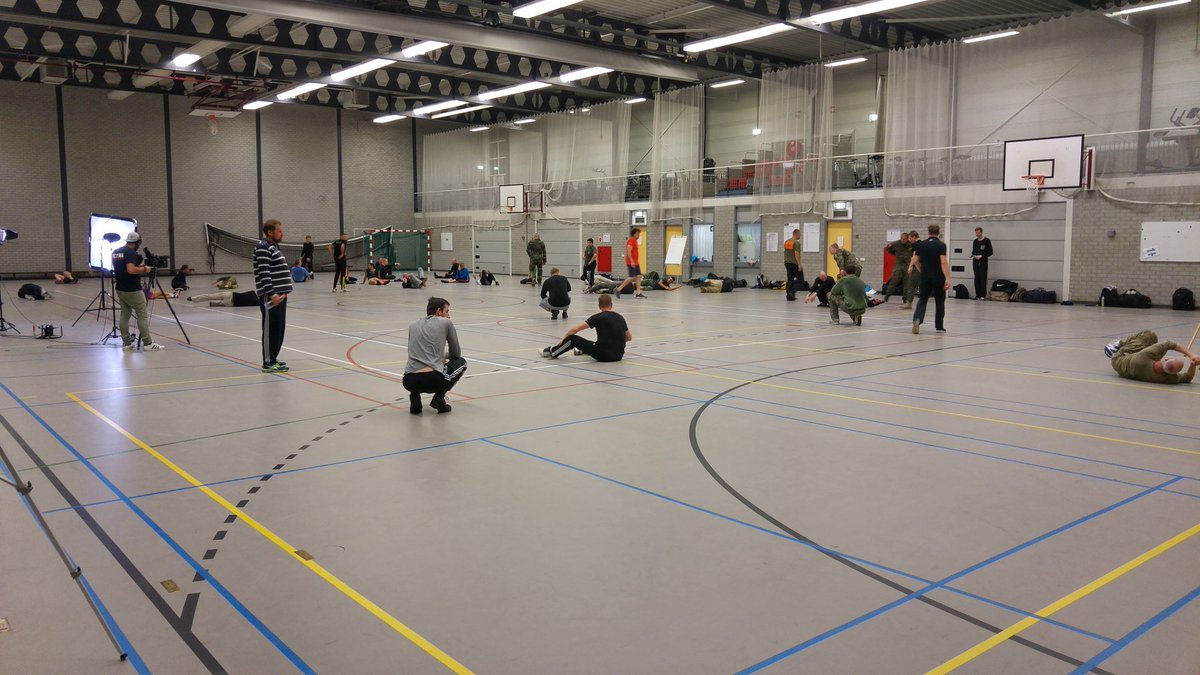 RussianCombat's tweet photo. Systema seminar van start met 2 uur grondacrobatiek onder leiding van Alex en Martijn!  #systema #kadochnikov https://t.co/LlZGXwH0rC