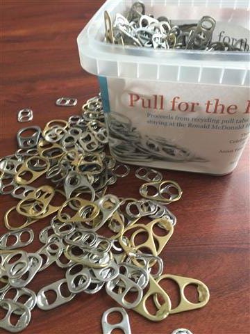 CLEvolunteers's tweet photo. Entertaining? save these for our partner agency @Red_Treehouse @ClevelandRMH #CLE #pulltabs #pullforthehouse https://t.co/M5u1sghyvY