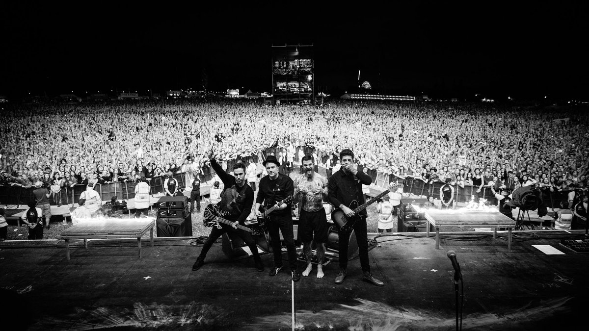 falloutboy's tweet image. BL🌺💀M // Leeds // 📷 @marcusmaschwitz