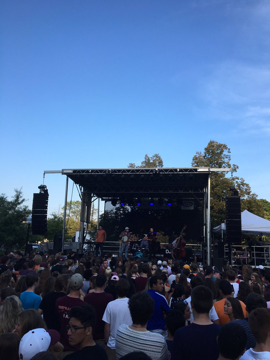 .<a href="/TheBandConcord/">The Band Concord</a> is out here in front of squires playing an awesome set! <a href="/VTclass2018/">VT Class of 2018</a>