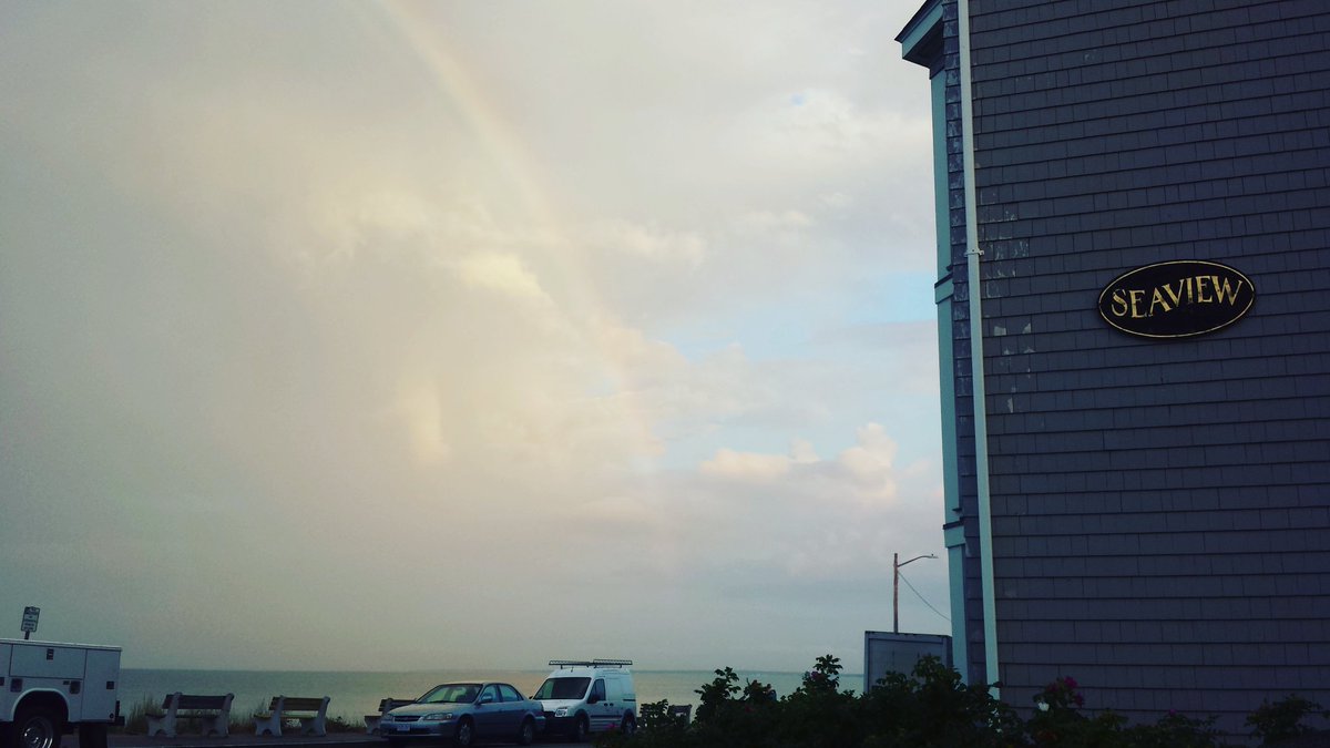 Rainbow over the #Inkwell #LegendaryMV #OakBluffs #MarthasVineyard #Summer #Family