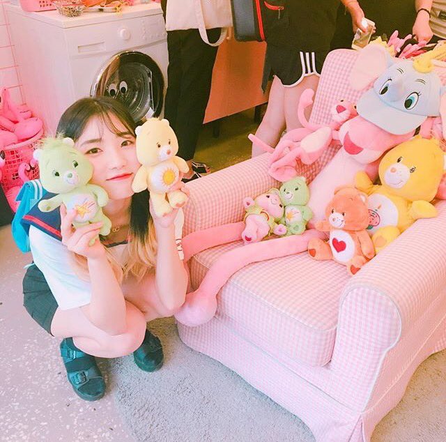 Diario_Da_Dahye's tweet photo. Q.D https://t.co/iyhoJ8Qml1