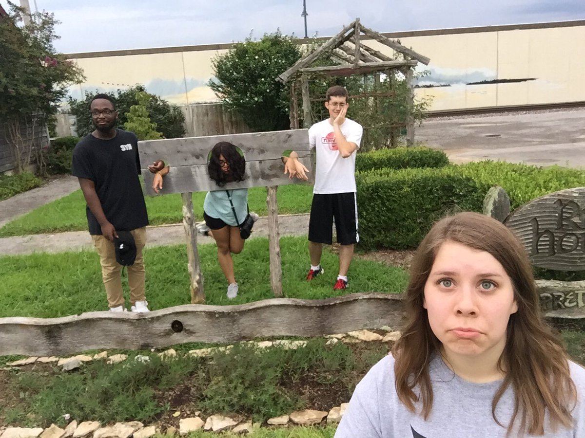 jordynruble's tweet photo. #SEMOLHadventure16 https://t.co/6B3RKhHdRn
