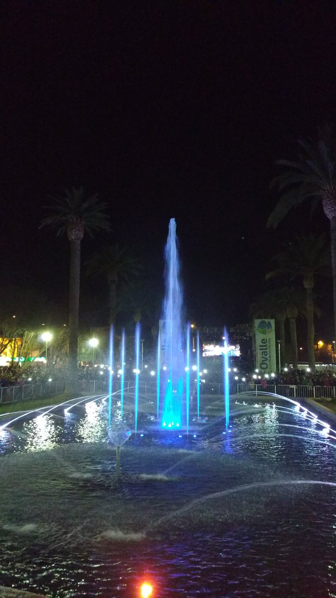 Claudio Rentería, alcalde de la comuna de #Ovalle junto a concejo municipal, inaugura nuevo Espejo de Agua