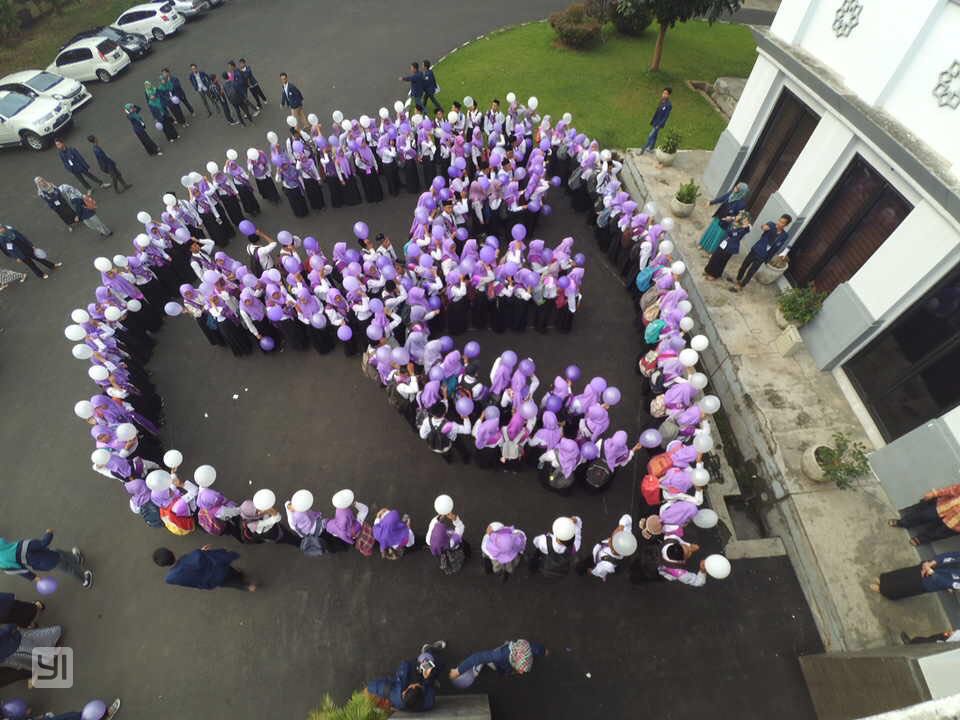 PBAKFPsi2017's tweet photo. Alhamdulillah terimakasih utk opak 4 hari kemaren teman2 maba, karena telah terlaksanakan dan sukses!😘 https://t.co/eVxPOvUUV3