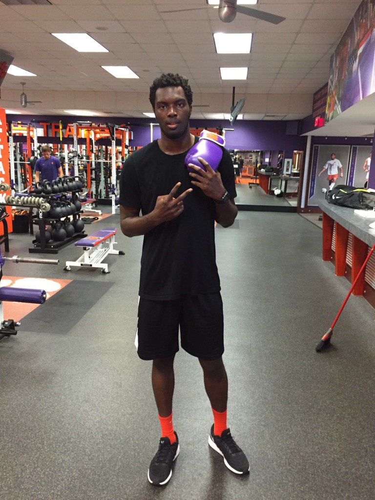 dbtigerpride's tweet image. Encouraging progress this week by @legend_robertin. Two time Gold Glove winner. #progree