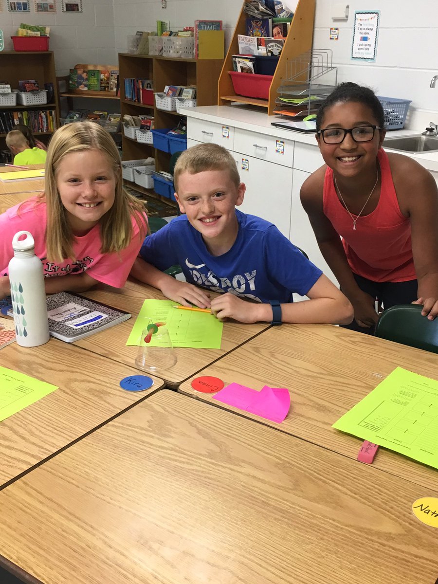 Mrs_Lilly5's tweet photo. They all "saved Fred" #LifeIsGoodIn5LG #GroupWorkExpectations https://t.co/8ooDAXbazi