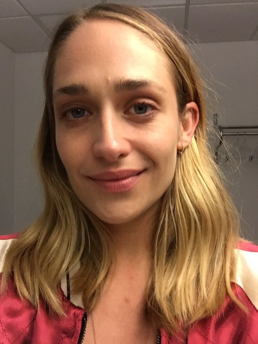 Jemima Kirke On Twitter Andthats A Wrap For Me On The Series Of Girls 