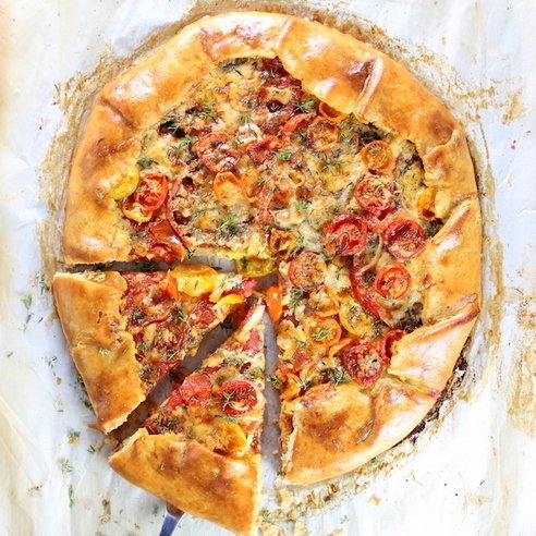 delishogram's tweet image. Three Cheese Tomato Thyme Galet.. by @h_tasteandsee delishogram.com/submissions/th…, #instafood #lovefood #foodaddict