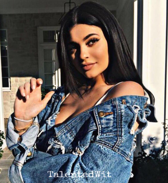 TalentedWit's tweet image. "Don't rely on other people to make you happy." ❤️💯