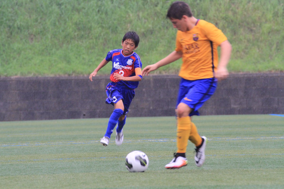 ジュニアサッカーワールドチャレンジ 準々決勝 Fcバルセロナ 4 0 ヴァンフォーレ甲府u 12 Fc Barcelona Ventforet Kofu U 12 Jswc16 Fcbmasia Vfk Official