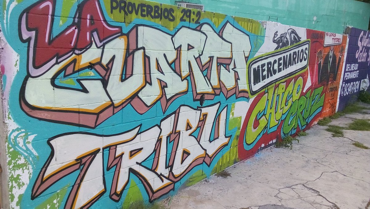 LaCuartaTribu's tweet photo. Grafiti que usaremos en el nuevo vídeo próximo a estrenarse llamado #Mercenarios 
#LaCuartaTribu ft #ChicoCruz https://t.co/V3qPMFOW9Z