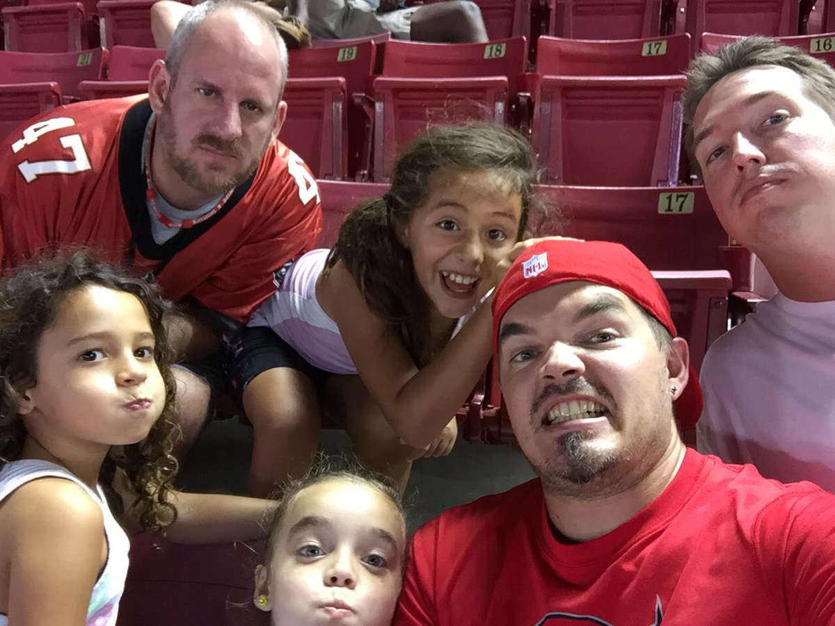 RobShinsky's tweet image. #SiegetheDay go Bucs!!