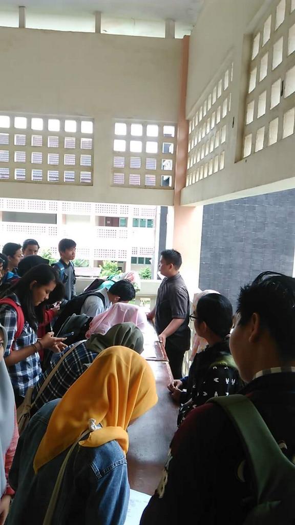 Semangat Pagi!!!
Hari ini sedang berlangsung Pra PAMB Fakultas
#SalamHangatSelaluJaya