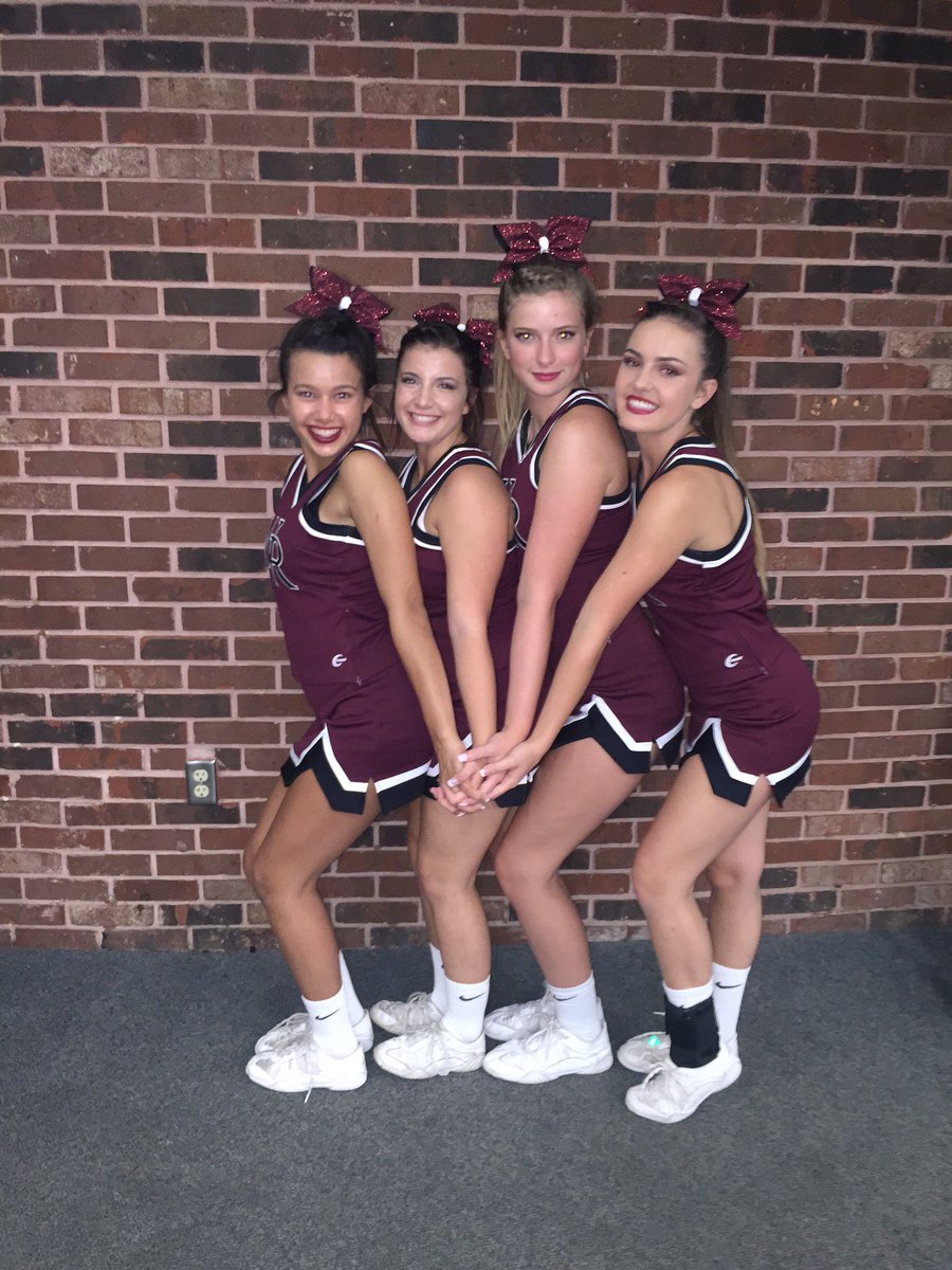 __hayylee_'s tweet photo. It's great to be a Wiregrass bull🤘🏼 Good job boys!🐂 https://t.co/MijorJgok8