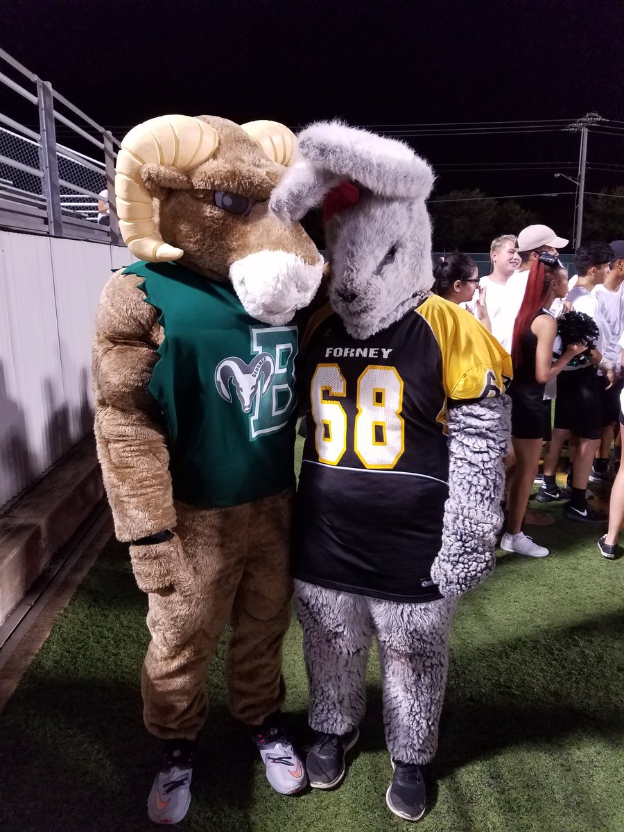 #forneyconnects with Berkner cheer!