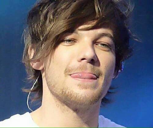 Atziritomlinso2's tweet photo. Ya 9 meses de que estuvo 1D lloro  #OneDirectionTelehit https://t.co/IqOWhLTw0C