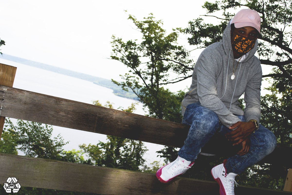 ConformResist's tweet image. Who doesn't like Pink?! #PIP