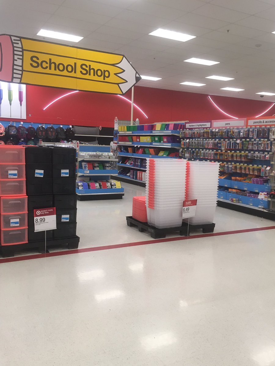 2472 is ready for those last minute #UNR college students! 
@emily_prudden  <a href="/bradpearce2010/">Brad</a> <a href="/eric_harned/">Eric</a> <a href="/ktmhill01/">katie russo</a>