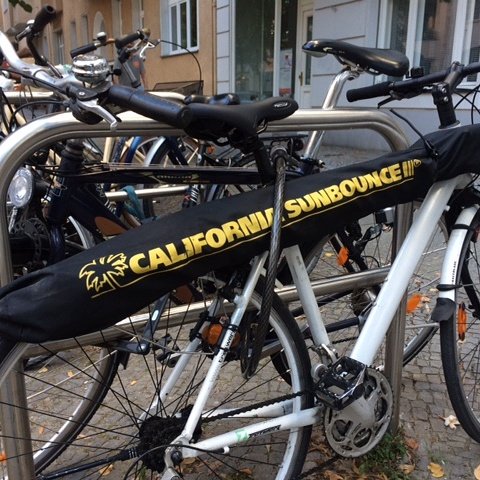 lightweight gear from  #Sunbounce. Always easy to transport.