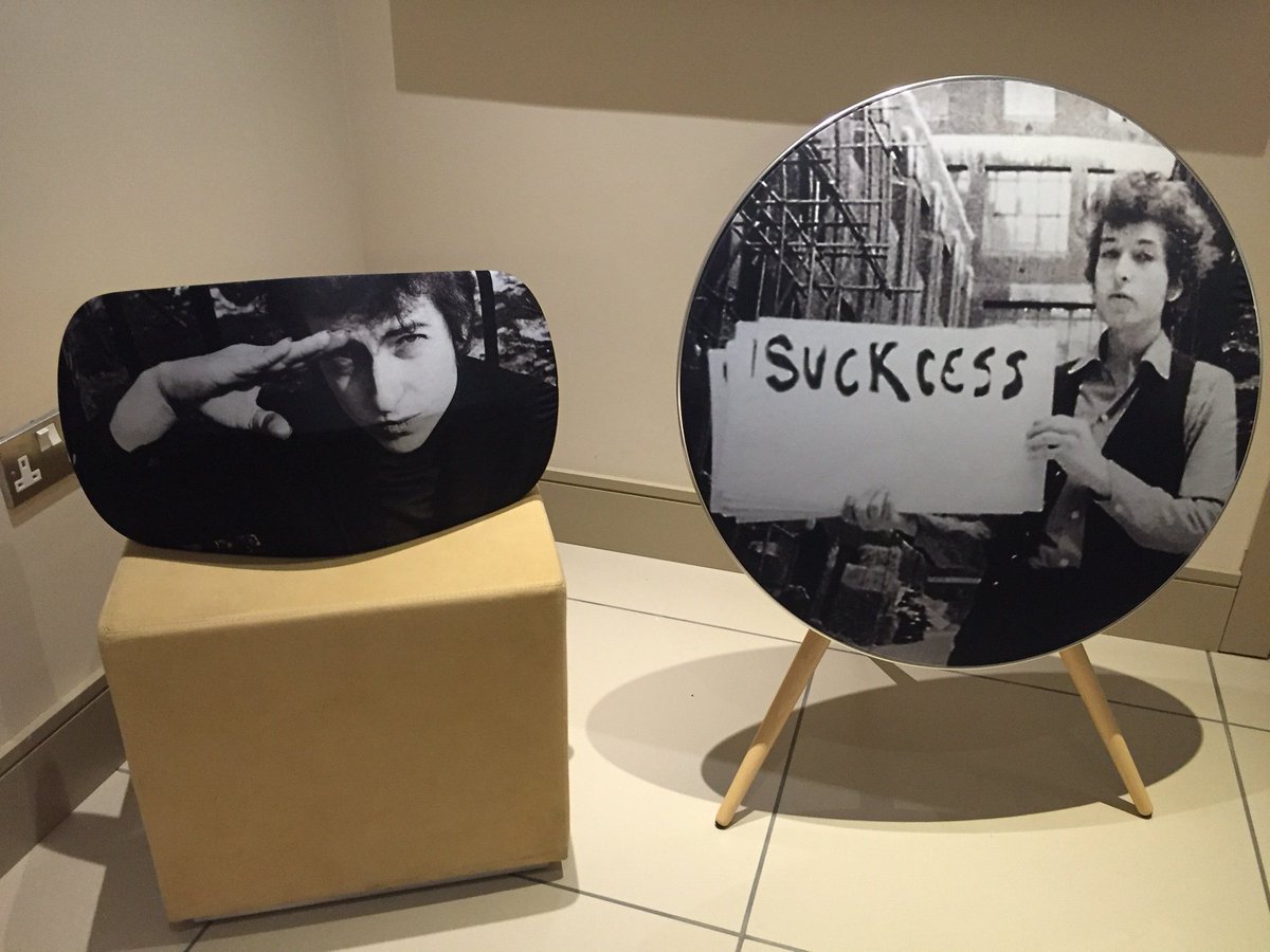 BDickinsonAV's tweet image. Thrilled with covers on @beoplay A6 &amp;amp; A9 for a #bobdylan fan thanks to @fatpunkstudio &amp;amp; @SkiniPlay #delightedclient