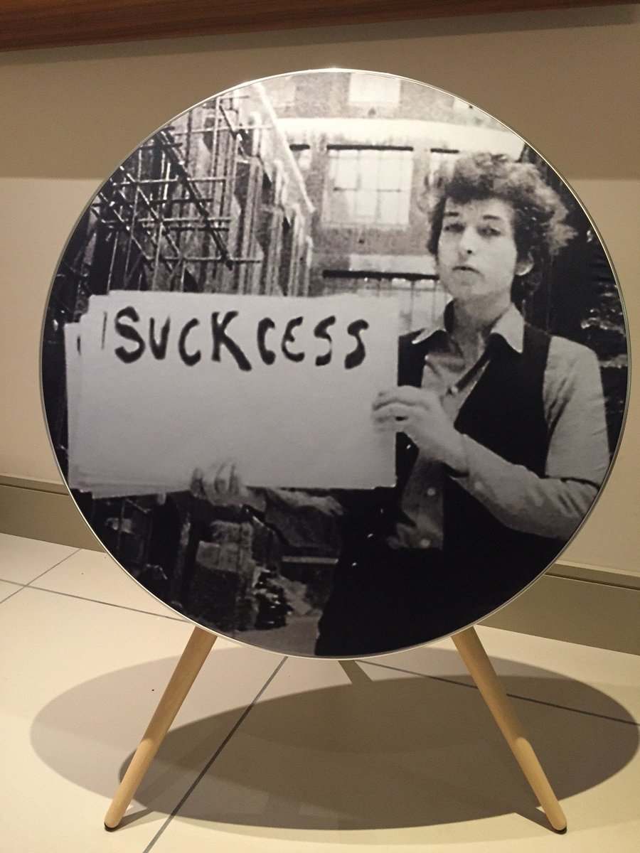 BDickinsonAV's tweet image. Close up of @beoplay A9 cover #bobdylan personalised for #delightedclient thanks to @skiniplay &amp;amp; @fatpunkstudio