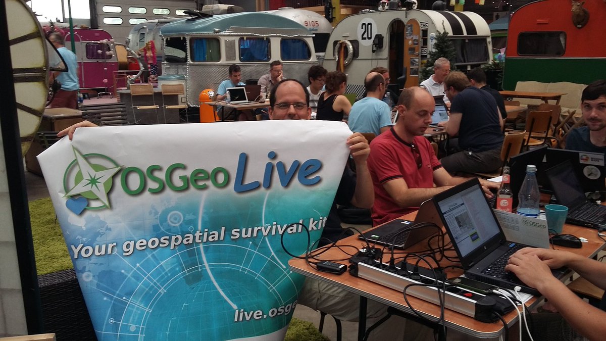osgeolive's tweet image. #OSGeoLive team in action. Working on transifex, docs &amp;amp; more. Fun to have face to face meeting. Great! #FOSS4G2016