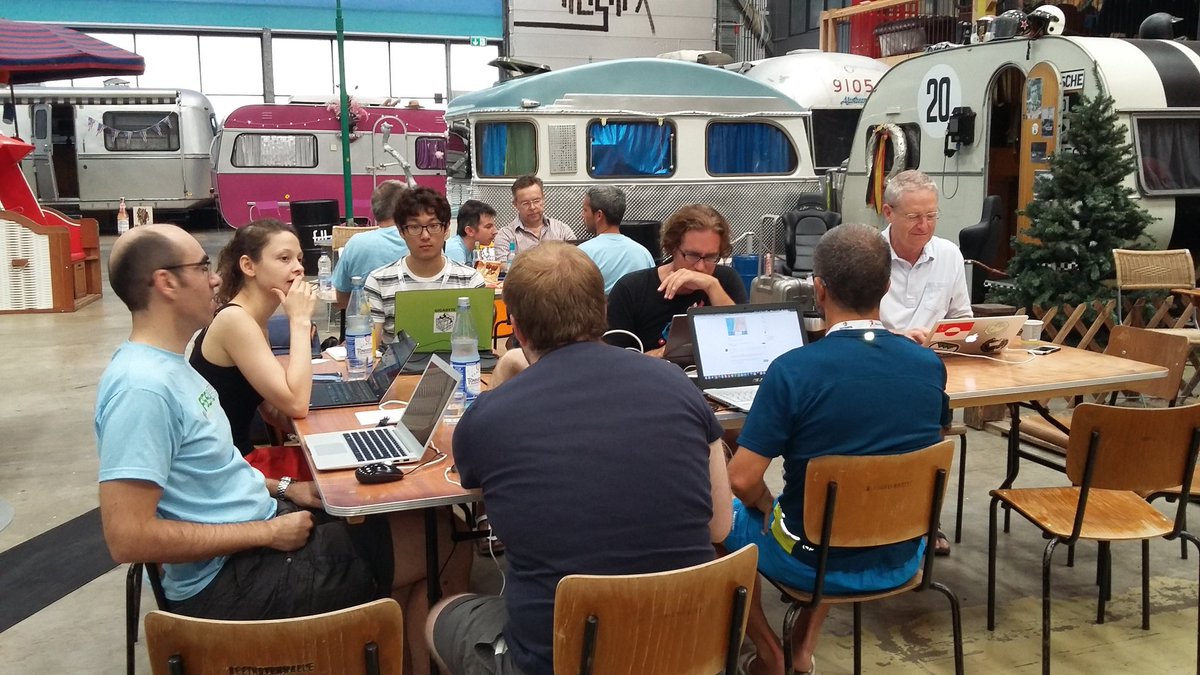 foss4g's tweet image. #FOSS4G2016 #OSGeo code sprint in action.