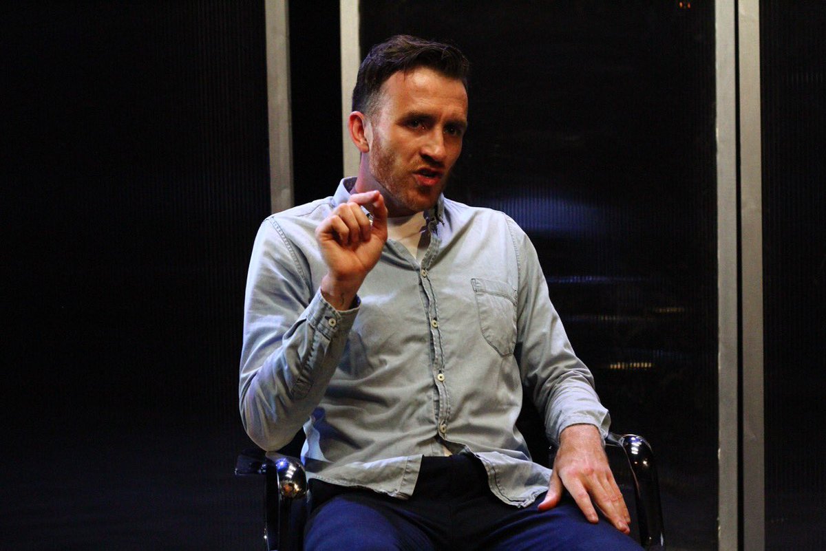 ICYMI, ⭐️⭐️⭐️⭐️ from <a href="/BritTheatreGuid/">British TheatreGuide</a> came in last night britishtheatreguide.info/reviews/mr-inc…