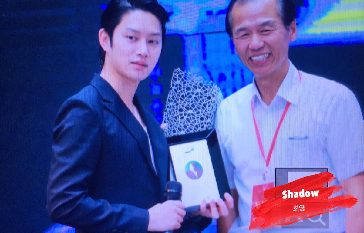 shadow7043's tweet photo. 160827GuangZhou #김희철 #희님 #Heechul @HeeZZinPang https://t.co/bk8O0q95L1