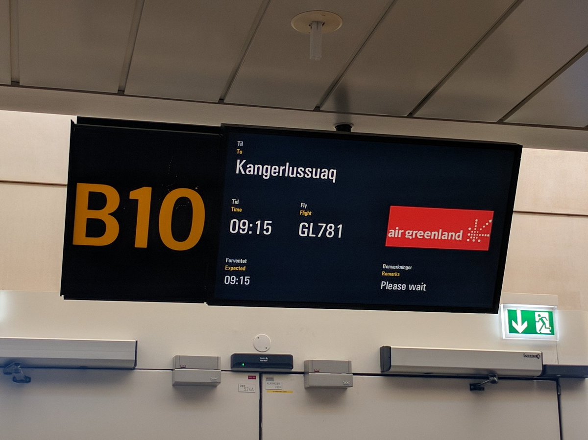 xploremo's tweet photo. Step 1...get to Greenland. #adventure https://t.co/rnwUzIgmQH