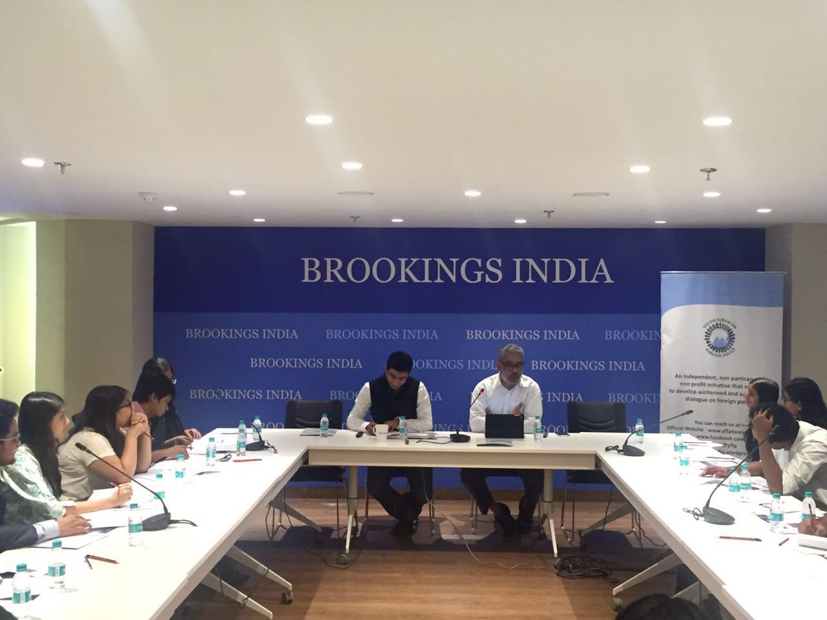 CSEP_Org's tweet photo. .@d_jaishankar and @CarnegieIndia's @MohanCRaja at our first Foreign Policy Research Workshop with @YFFP https://t.co/mwJZuGpcay