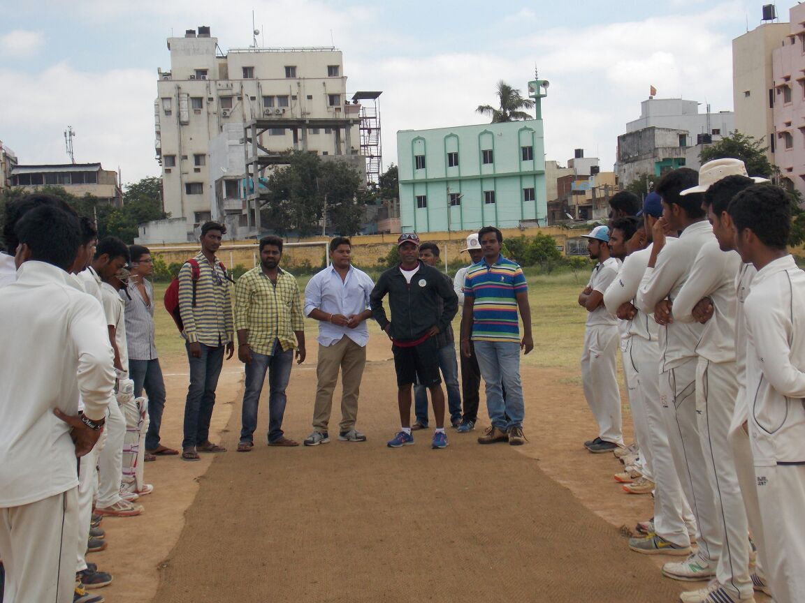 nsui's tweet photo. Former Indian Cricketer Noel David visited the Rajiv Yuva Khel 2016, an ongoing cricket tournament by Hyderabad NSUI https://t.co/vqfbYe2bUF