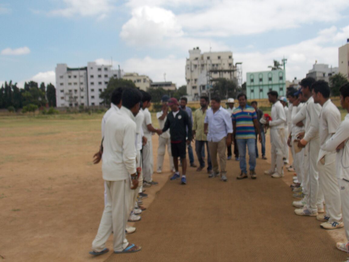 nsui's tweet photo. Former Indian Cricketer Noel David visited the Rajiv Yuva Khel 2016, an ongoing cricket tournament by Hyderabad NSUI https://t.co/vqfbYe2bUF