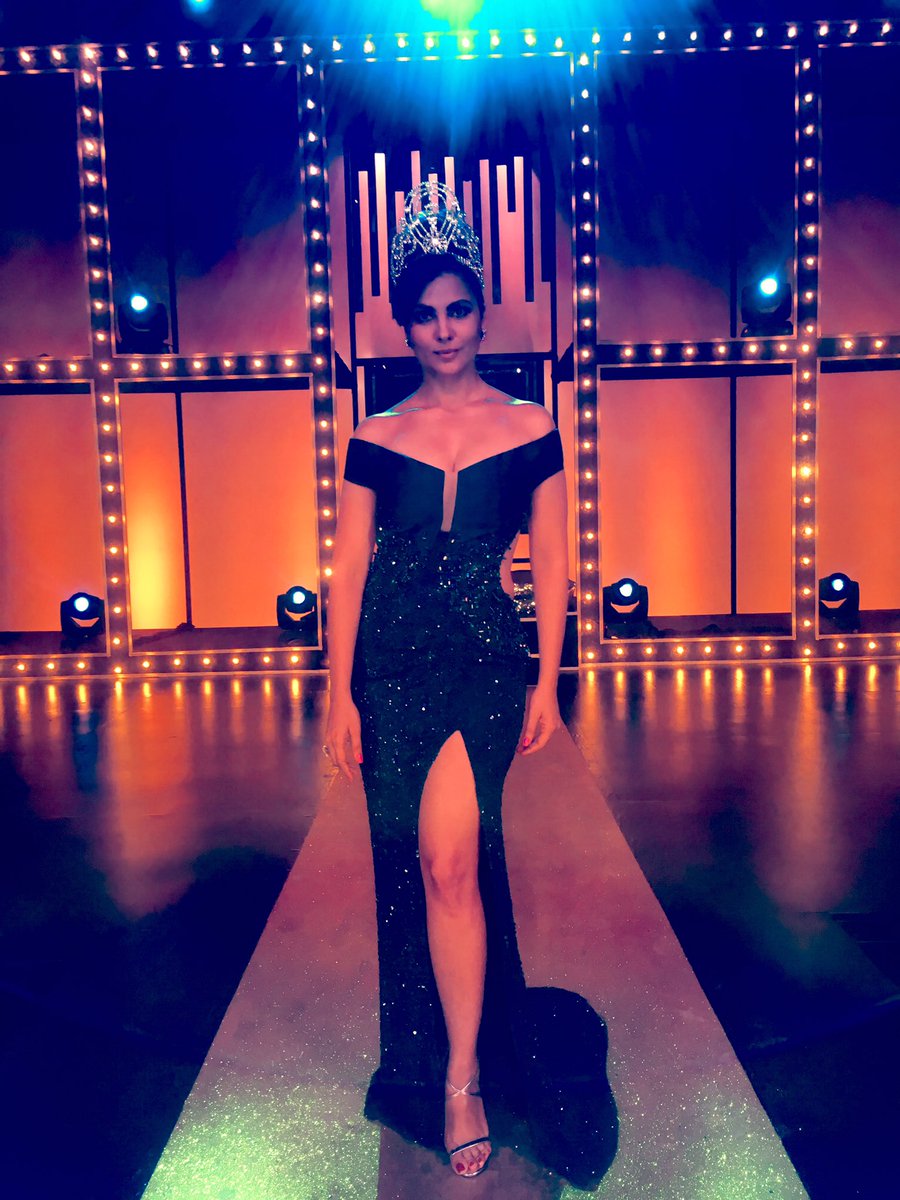 LaraDutta's tweet photo. Yamaha Fascino Miss Diva 2016. TONITE 7 pm on #ColoursInfinity! Tune in!!! @MissDivaOrg @YamahaFascinoIN https://t.co/sgdyMs2IsW