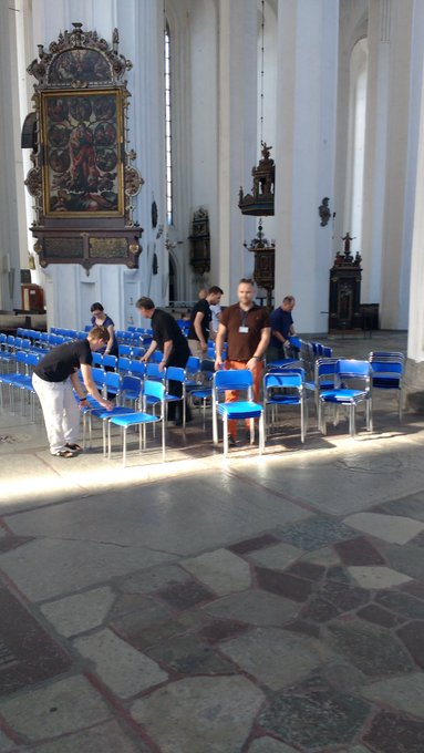 View image on Twitter