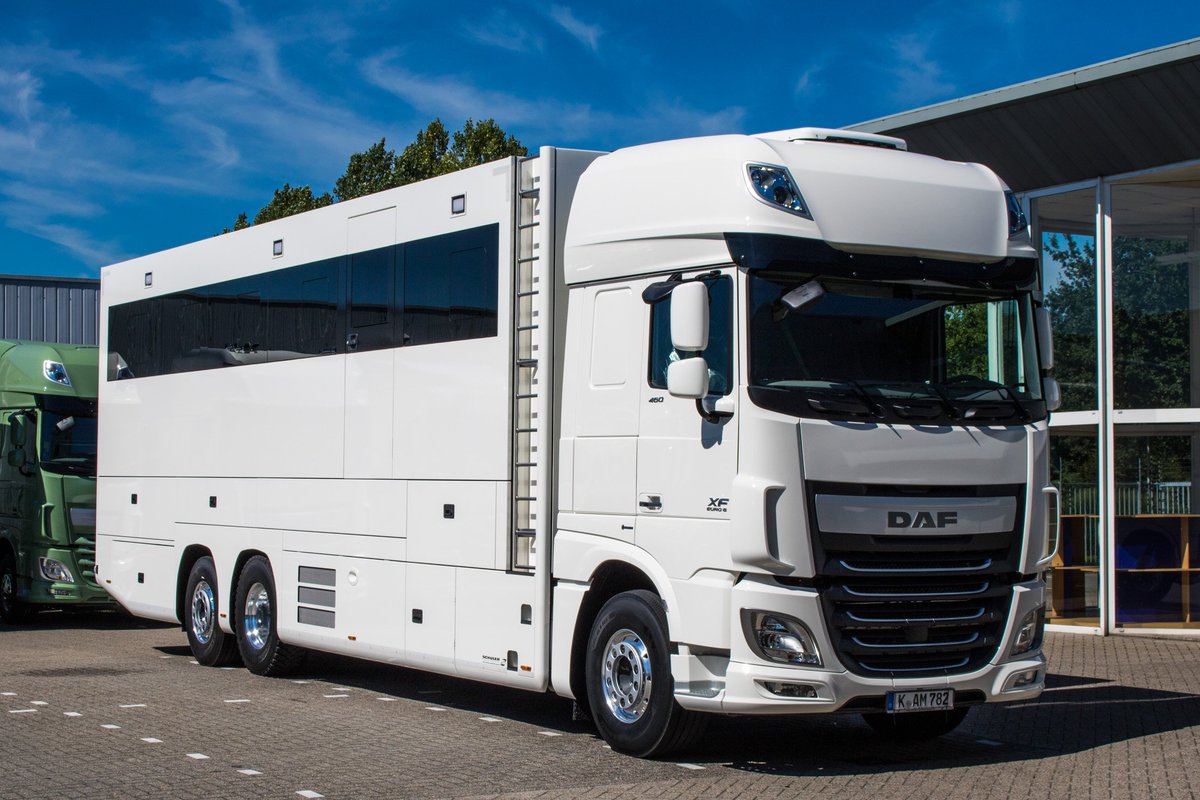 DAFSentWaninge's tweet photo. We hebben een prachtige #DAF afgeleverd aan @tmgofficial! #Toyota #Motorsport #Trucks #SentWaninge #DAFdealer https://t.co/ioqdR3TgKb