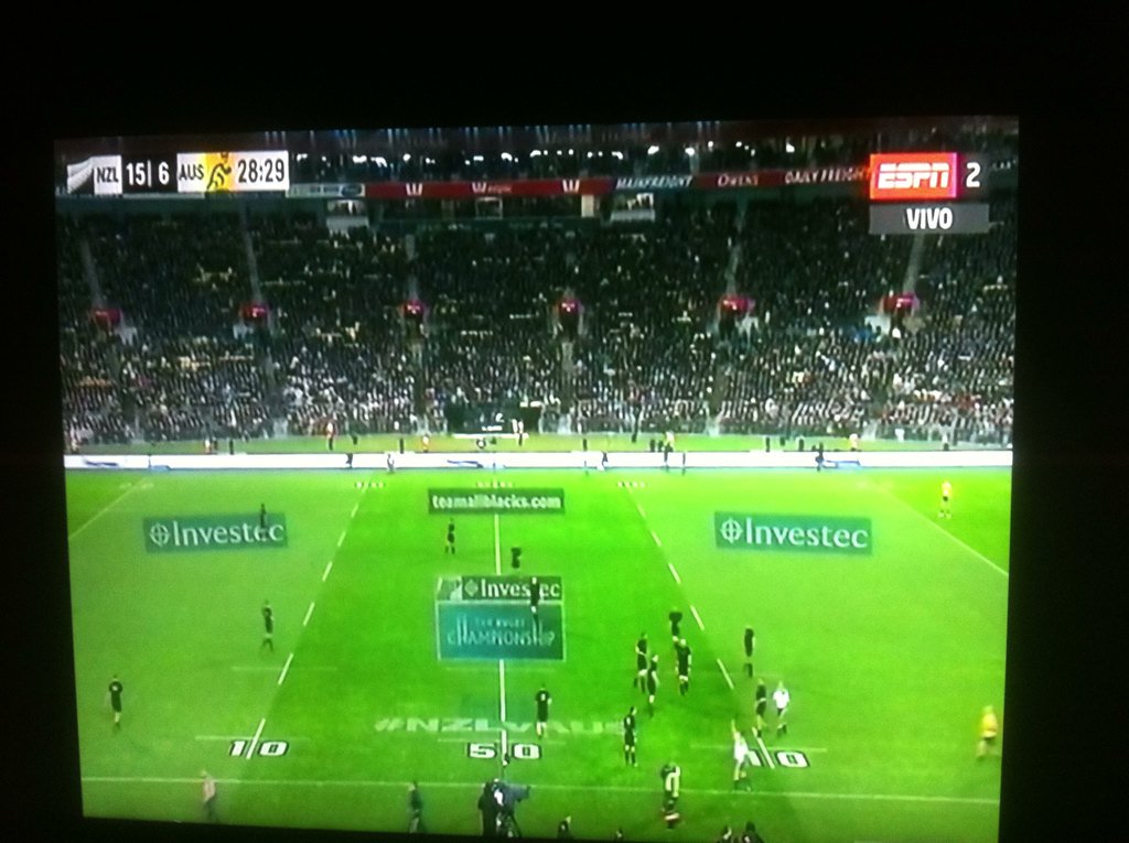 JEDIEV11's tweet photo. @ASBBank @AnjaSpezl @AllBlacks Im watching you now! 😊 #NZLvAUS #ASBbigticket #BackingTheABs https://t.co/Wwge4GzHjb