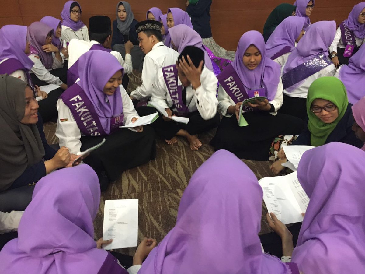 PBAKFPsi2017's tweet photo. Situation mentor, pj dan menti nya #1 https://t.co/43fPf1dUsF