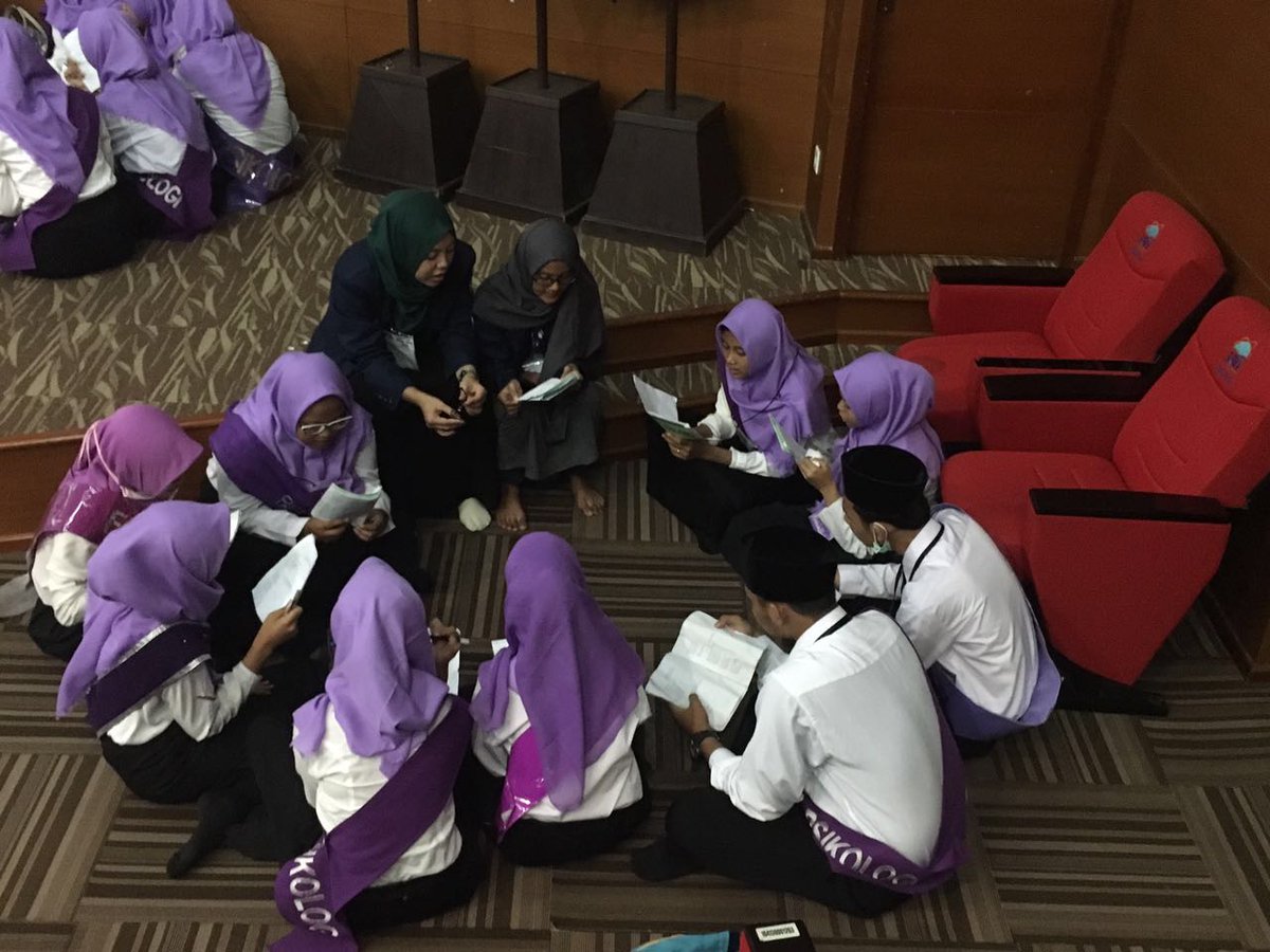 PBAKFPsi2017's tweet photo. Situation mentor, pj dan menti nya #2 https://t.co/B6iTiLospo