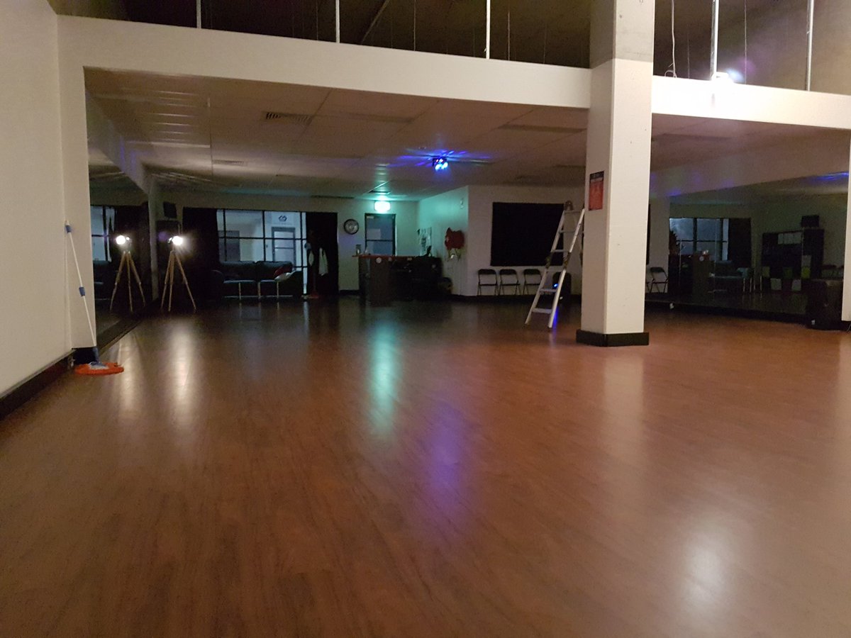 BurningNeuronIO's tweet photo. Preparing for tonight #SocialDance #devsthatdance #tango #chacha #rumba #swing #foxtrot # bolero #waltz https://t.co/508x7Xk37j