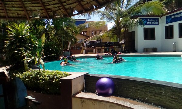 divekohtao's tweet image. Lovely weather to start a #PADI #DiveCourse at #DavyJonesLocker!
#LearnToDive #KohTao #DJLdiving #GapYear #Thailand